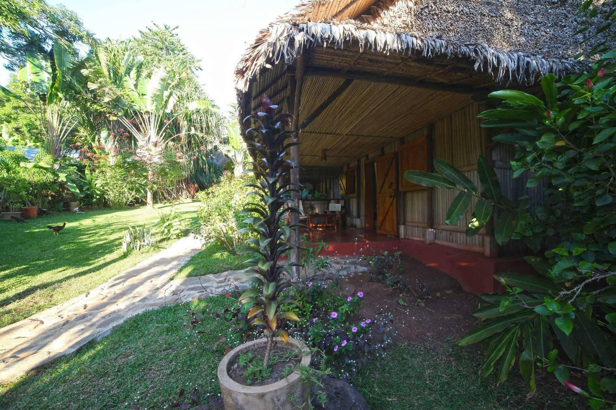 Clair De Lune Ambatoloaka  Exterior foto